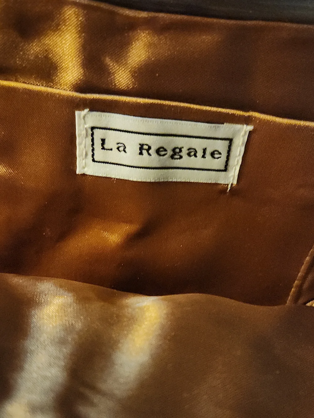 N/A elegant metallic